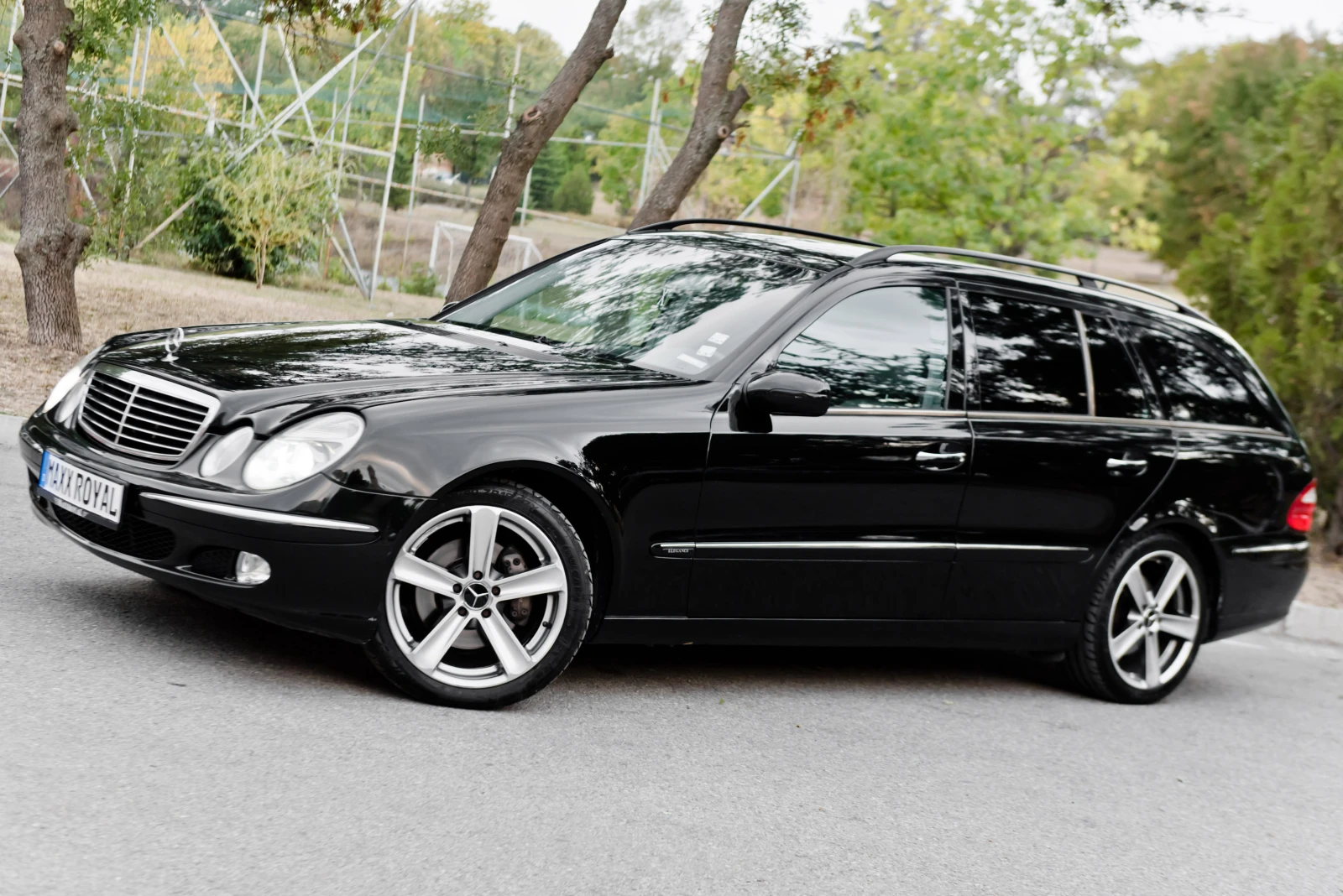 Mercedes-Benz E 280 3.2 Редови - изображение 3