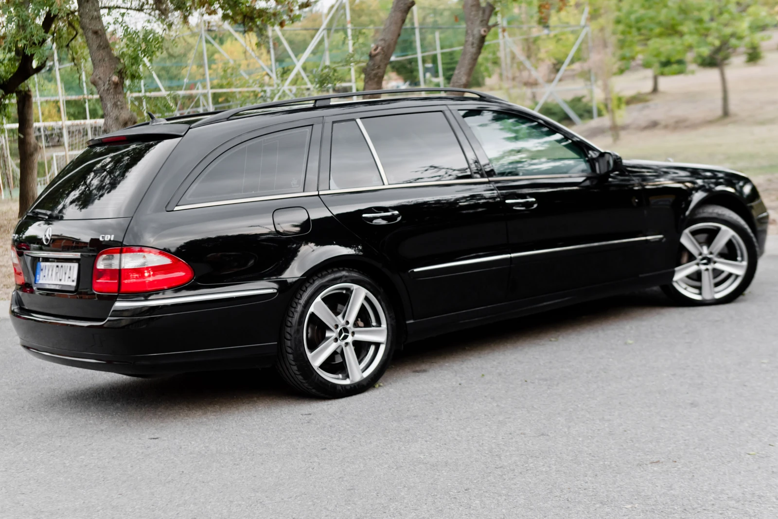 Mercedes-Benz E 280 3.2 Редови - изображение 7