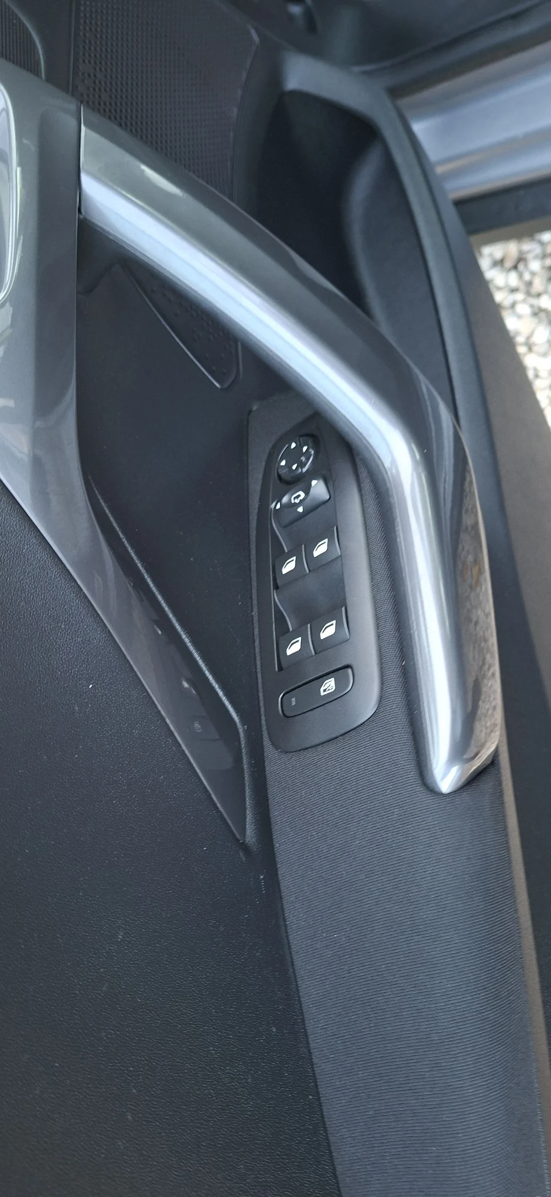 Peugeot 2008 -90000KM - изображение 7