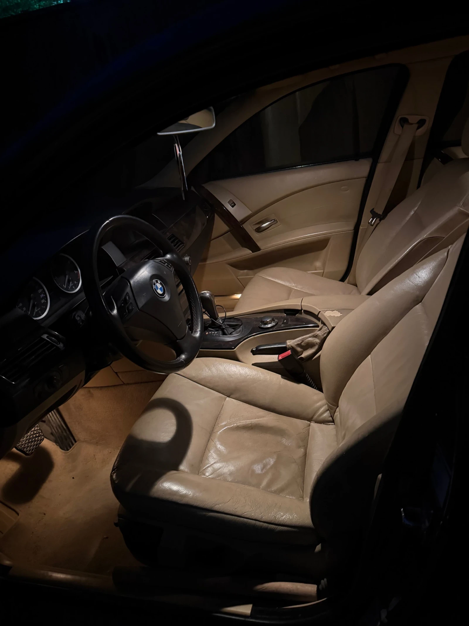 BMW 530, снимка 9 - Автомобили и джипове - 53338355