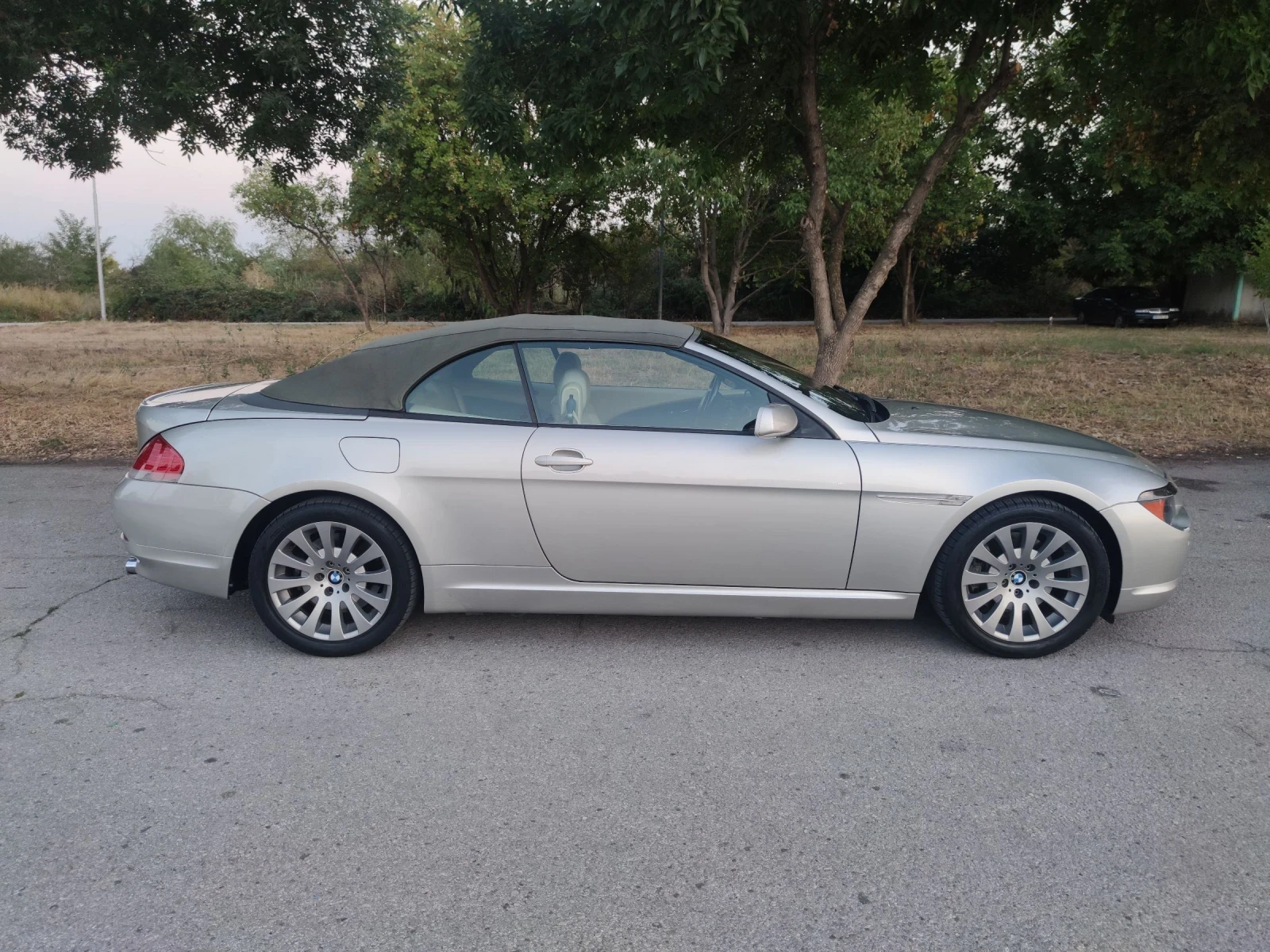 BMW 645 Cabrio , снимка 16 - Автомобили и джипове - 53895115