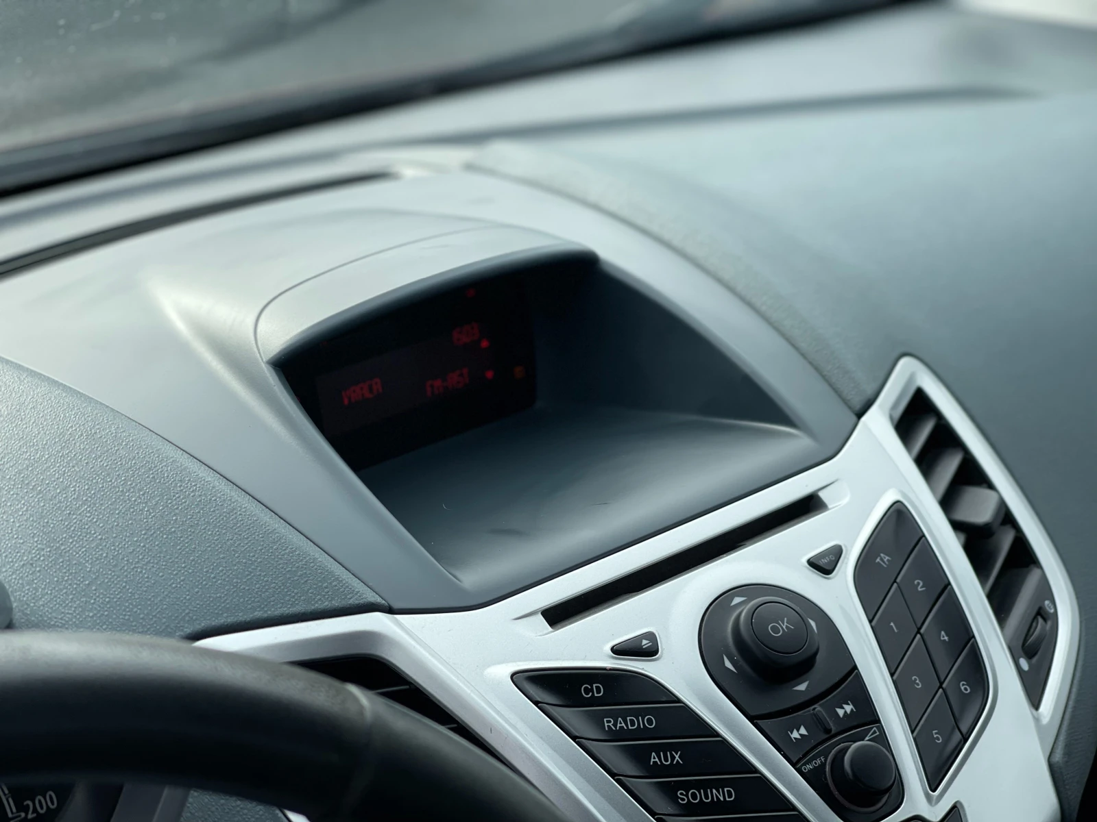 Ford Fiesta 1.6TDCi | Mobile.bg � ����������� 13