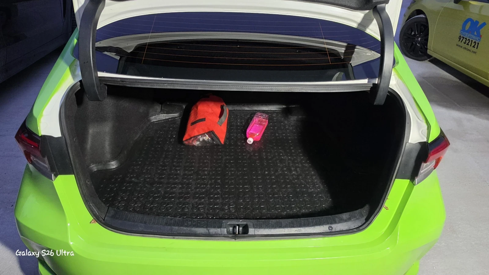 Toyota Corolla Hybrid , снимка 6 - Автомобили и джипове - 54033440