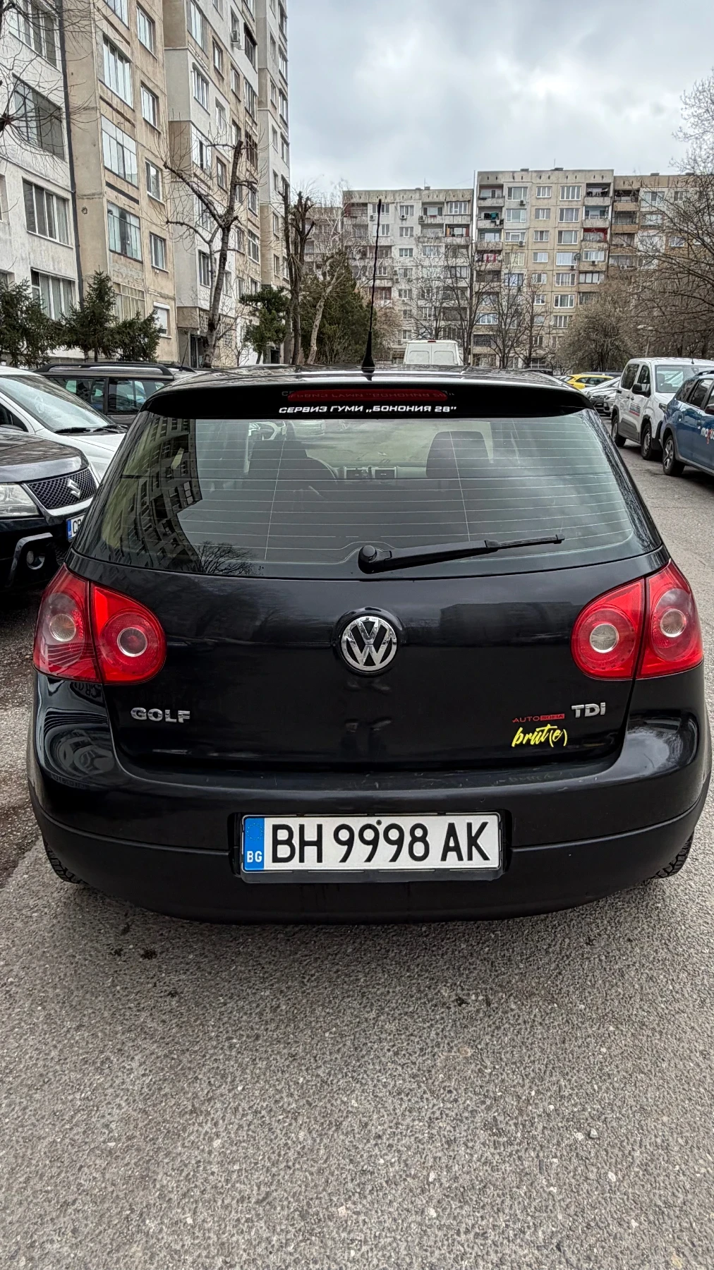 VW Golf, снимка 2 - Автомобили и джипове - 54101779