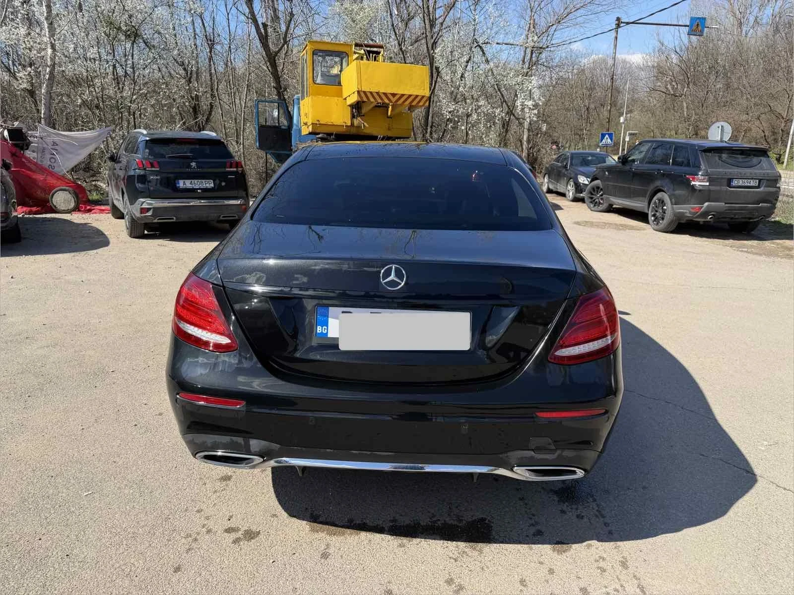 Mercedes-Benz E 220 d Pano/Digital/HeadUp, снимка 5 - Автомобили и джипове - 54168526