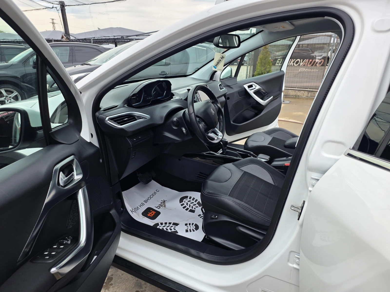 Peugeot 2008 1.2I-110�.� EURO 6b-���������-��������� | Mobile.bg � ����������� 13