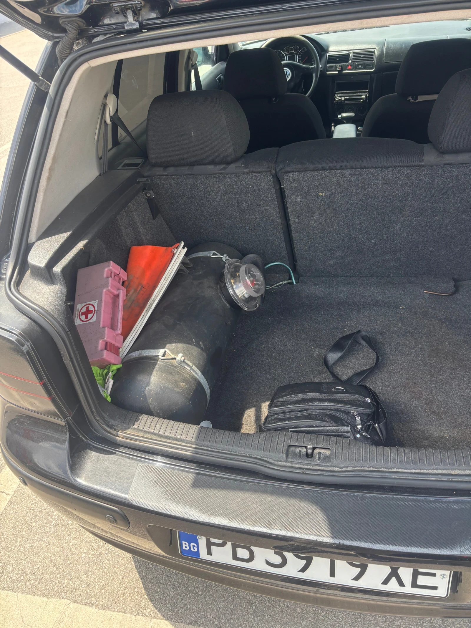 VW Golf 1.6, 101к.с.Автоматик, Газ, снимка 5 - Автомобили и джипове - 54629398
