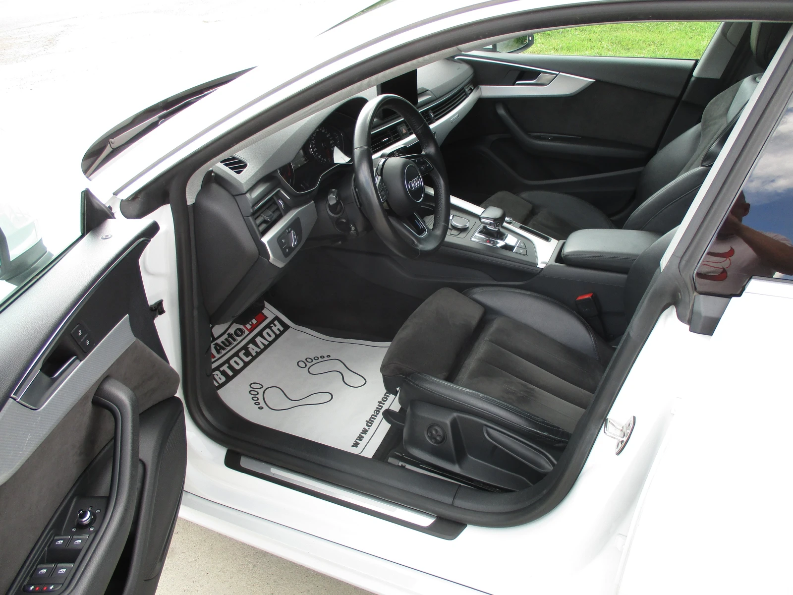 Audi A5 2.0TDI/190кс./QUATTRO/АВТОМАТИК/КАТО НОВА, снимка 9 - Автомобили и джипове - 54761080