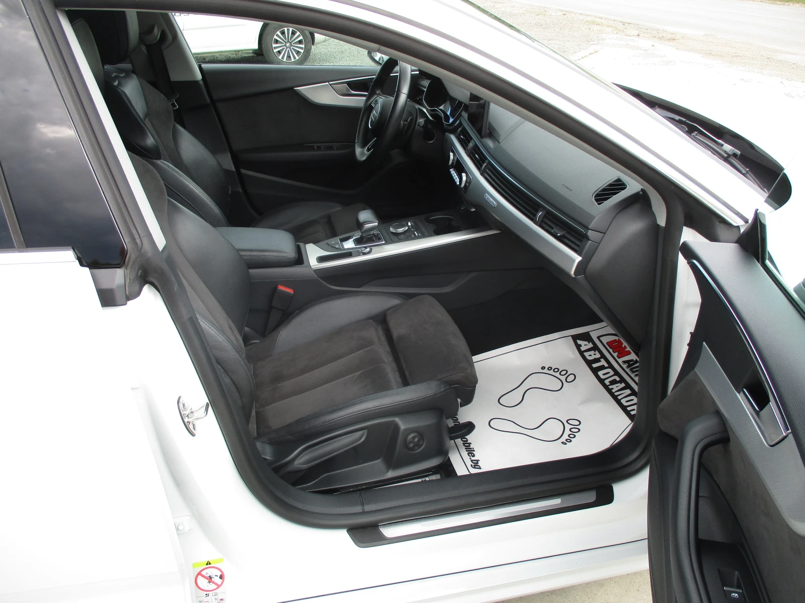 Audi A5 2.0TDI/190кс./QUATTRO/АВТОМАТИК/КАТО НОВА, снимка 13 - Автомобили и джипове - 54761080