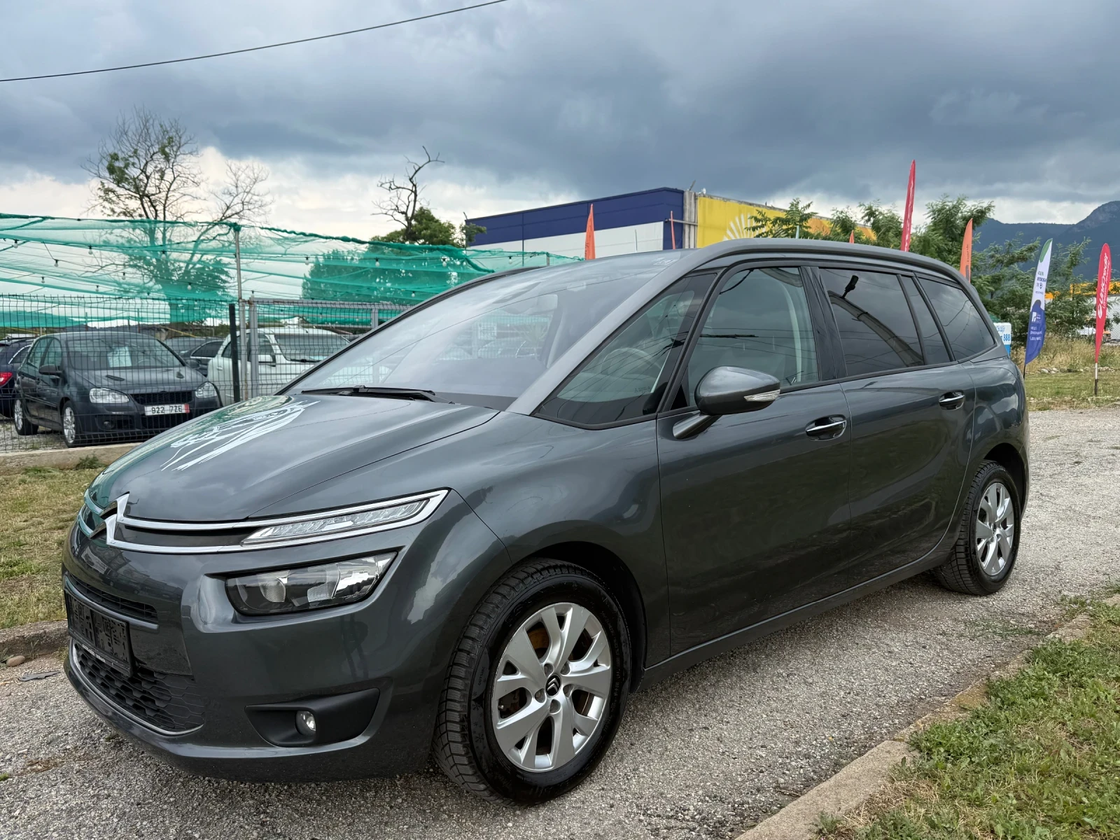 Citroen C4 Picasso 7 места -C4 Grand Picasso