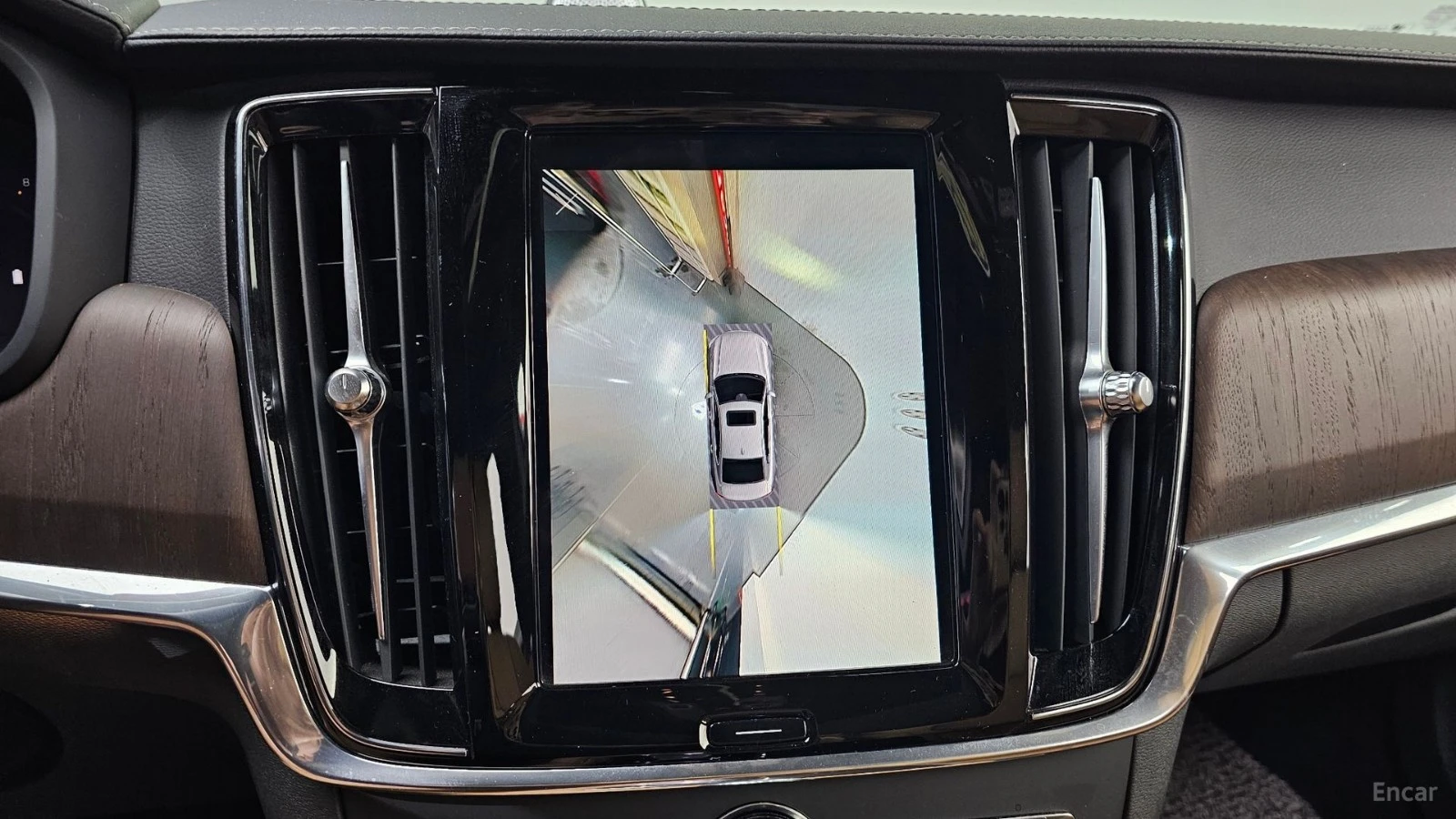 Volvo S90 Ultra-Bright* DISTRONIC* 360* ОБДУХВАНЕ* МАСАЖИ* , снимка 14 - Автомобили и джипове - 55504520