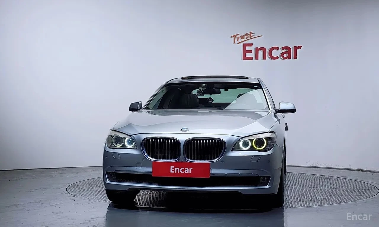 BMW 740 * 740Li * АВТОКРЕДИТ БЕЗ ПЪРВОНАЧАЛНА ВНОСКА* , снимка 3 - Автомобили и джипове - 55921764