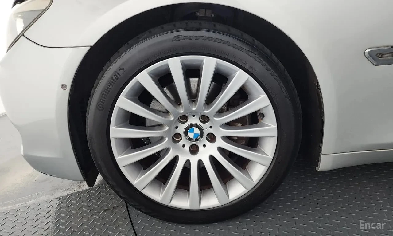 BMW 740 * 740Li * АВТОКРЕДИТ БЕЗ ПЪРВОНАЧАЛНА ВНОСКА* , снимка 5 - Автомобили и джипове - 55921764