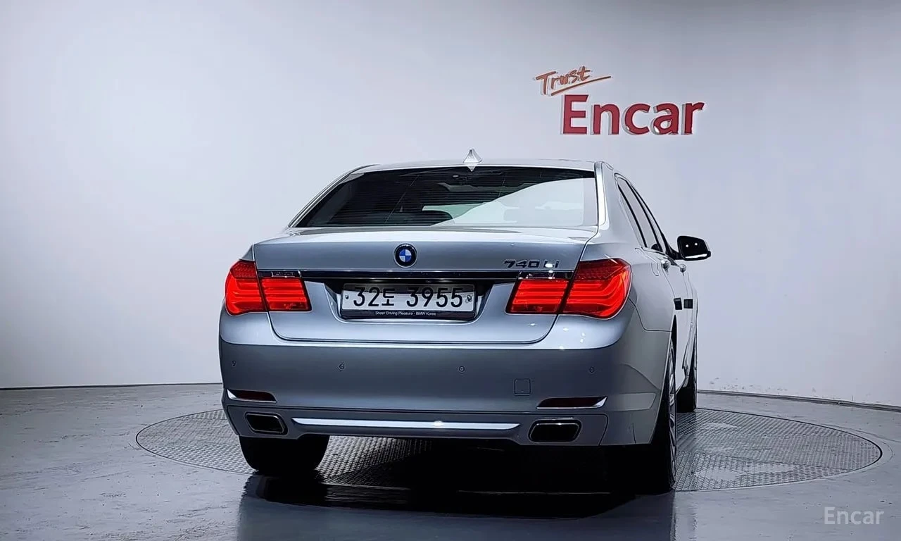 BMW 740 * 740Li * АВТОКРЕДИТ БЕЗ ПЪРВОНАЧАЛНА ВНОСКА* , снимка 4 - Автомобили и джипове - 55921764