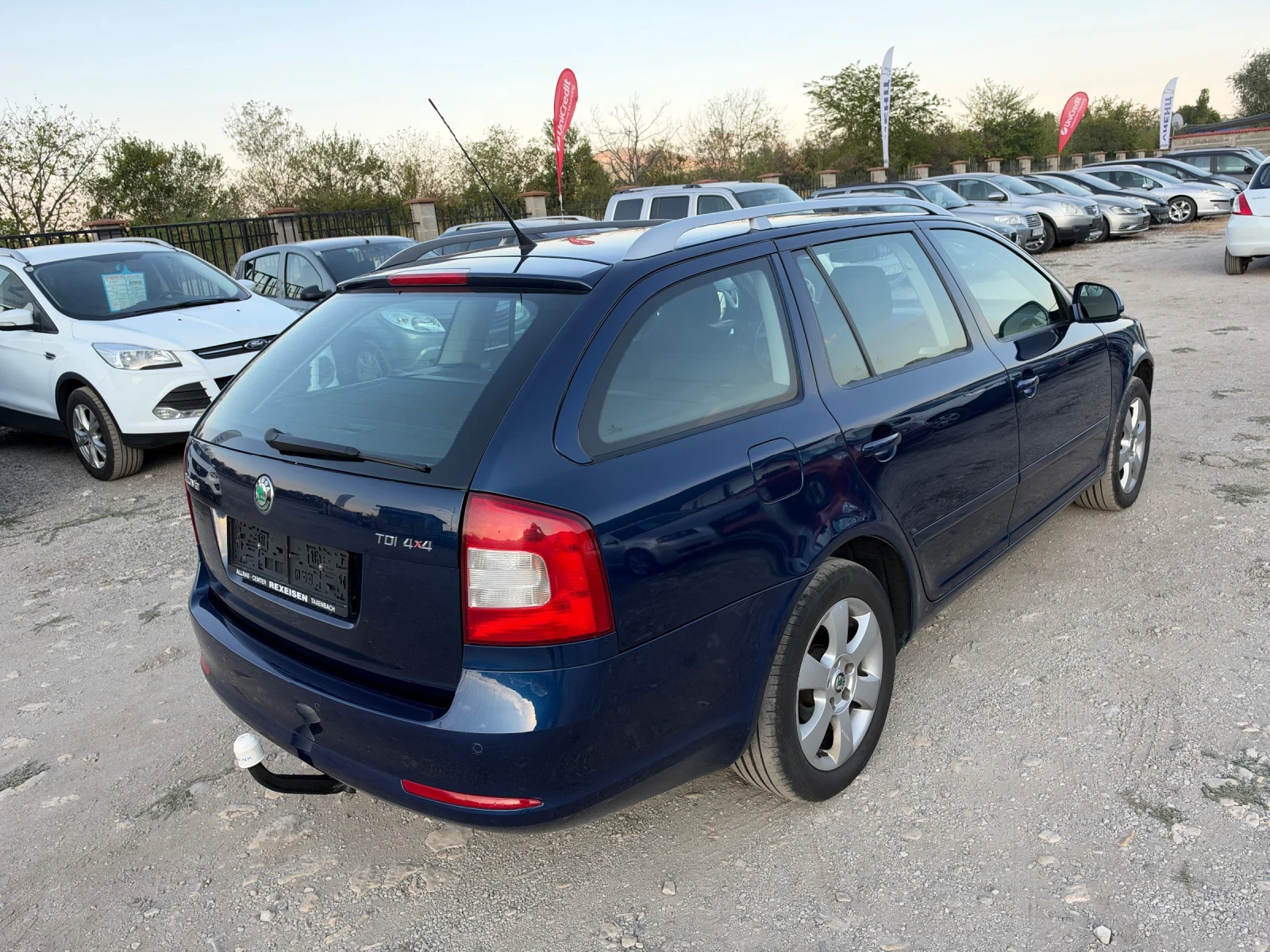 Skoda Octavia 1.9 TDI 4x4 ЧИСТО НОВ, снимка 5 - Автомобили и джипове - 56133131