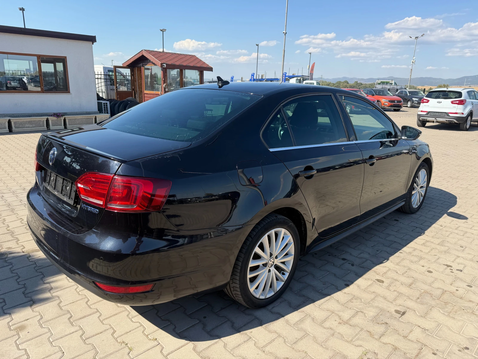 VW Jetta 1.4TSI HYBRID AVTOMAT/NAVI EURO 5, снимка 6 - Автомобили и джипове - 56165378