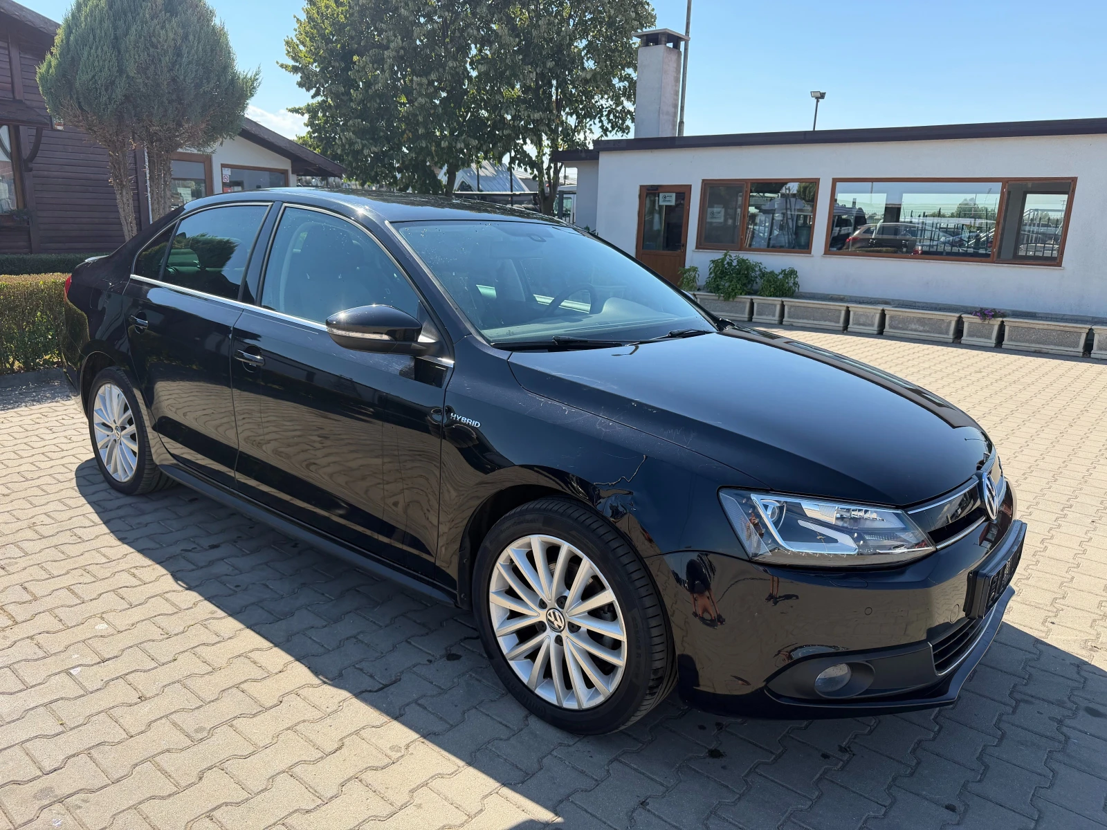 VW Jetta 1.4TSI HYBRID AVTOMAT/NAVI EURO 5, снимка 4 - Автомобили и джипове - 56165378
