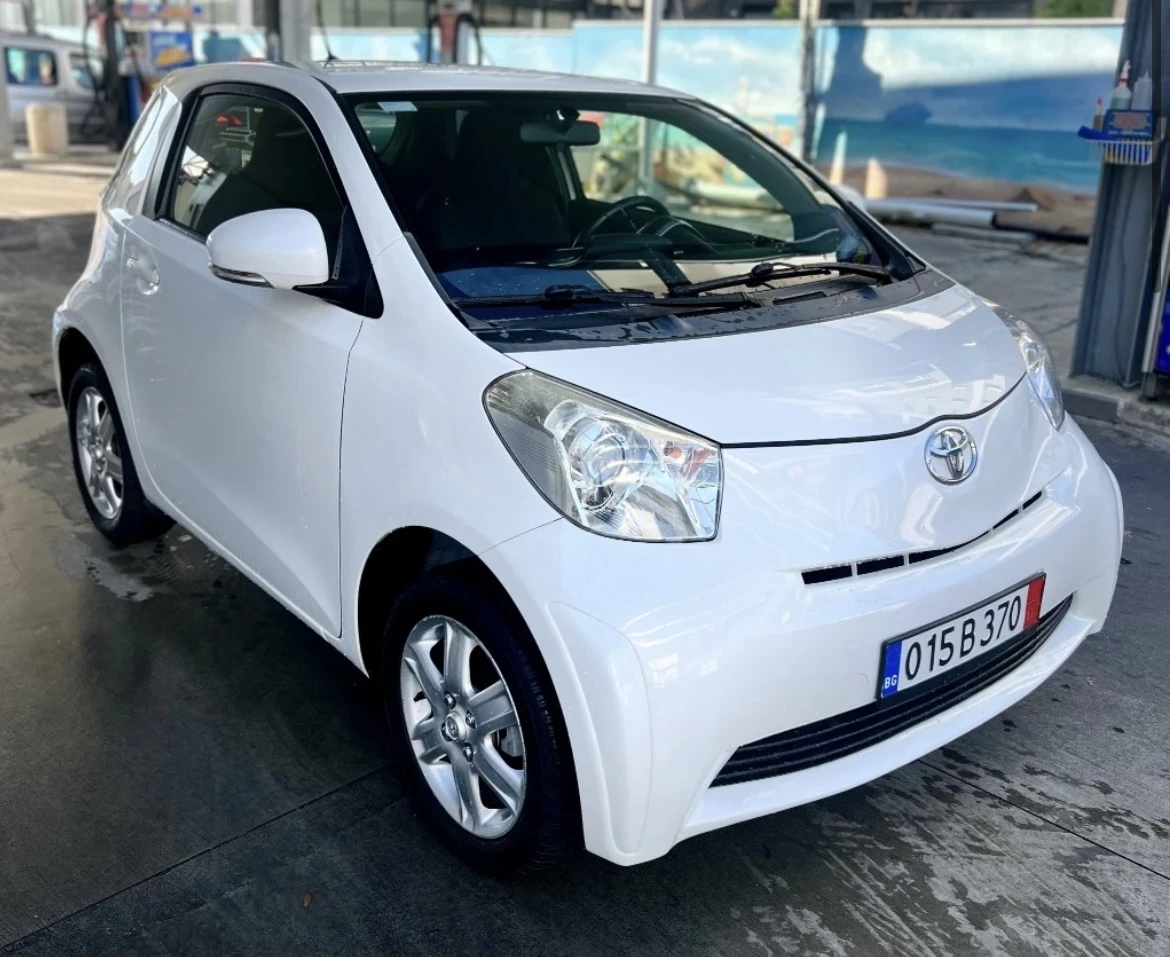 Toyota IQ 1.0