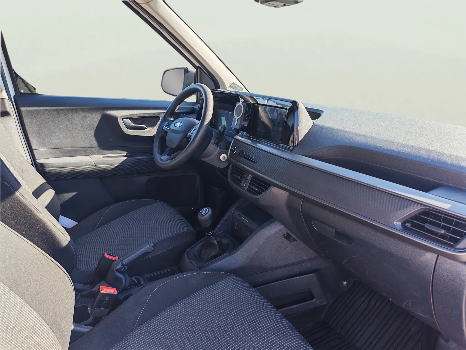 Ford Courier 1.0 EcoBoost, снимка 9 - Автомобили и джипове - 56365220