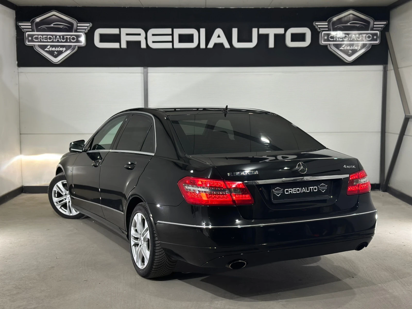 Mercedes-Benz E 350, снимка 4 - Автомобили и джипове - 56414732
