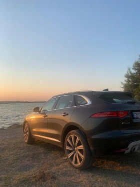 Jaguar F-PACE Сервизна история България, снимка 1