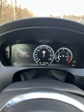 Jaguar F-PACE Сервизна история България, снимка 3