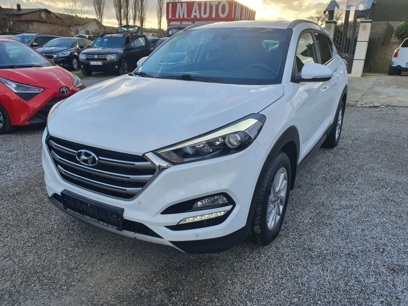 Hyundai Tucson 2.0CRDI 4WD NAVI AVTOMAT, снимка 3 - Автомобили и джипове - 46354873