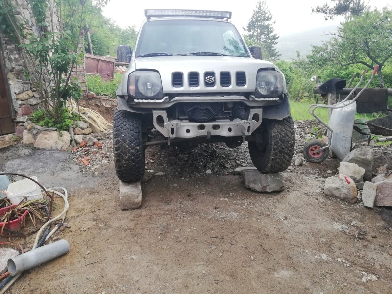 Suzuki Jimny, снимка 2 - Автомобили и джипове - 47071012