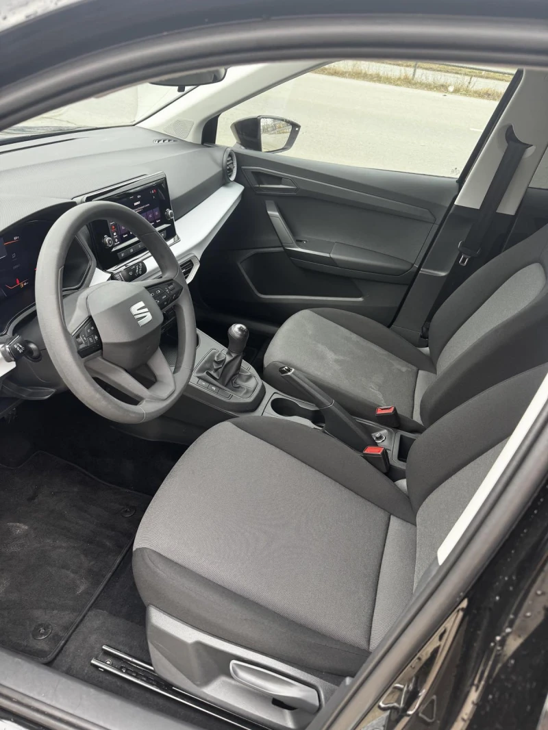 Seat Arona 90кс TSI, снимка 6 - Автомобили и джипове - 49582800