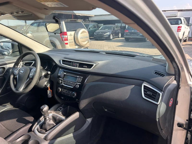 Nissan Qashqai 1.5DCI EURO 5, снимка 10 - Автомобили и джипове - 50618383