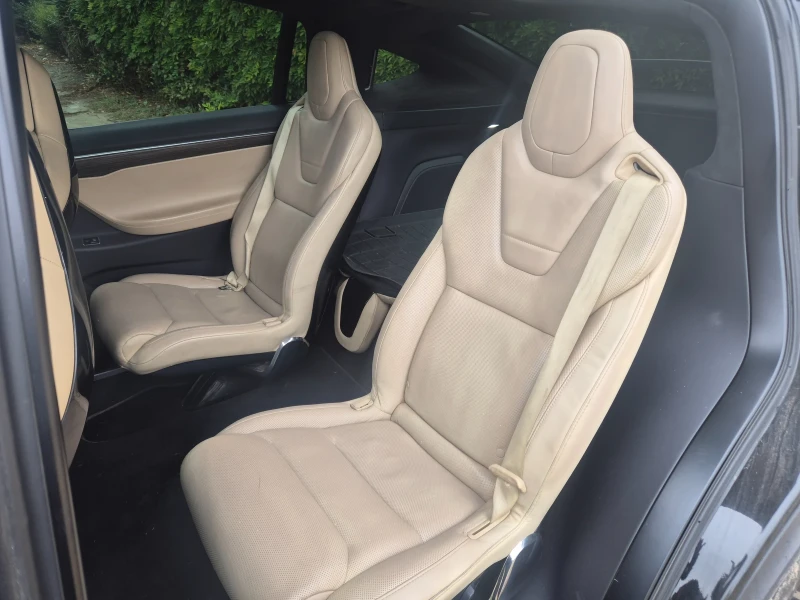 Tesla Model X 90D, снимка 8 - Автомобили и джипове - 52230129