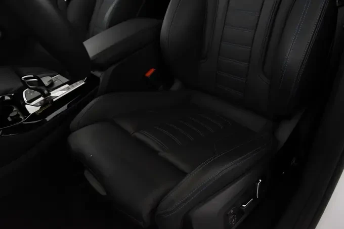 BMW X3 30d xDrive = M-Sport = Гаранция, снимка 5 - Автомобили и джипове - 53271475