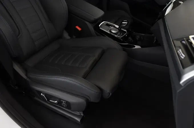 BMW X3 30d xDrive = M-Sport = Гаранция, снимка 8 - Автомобили и джипове - 53271475