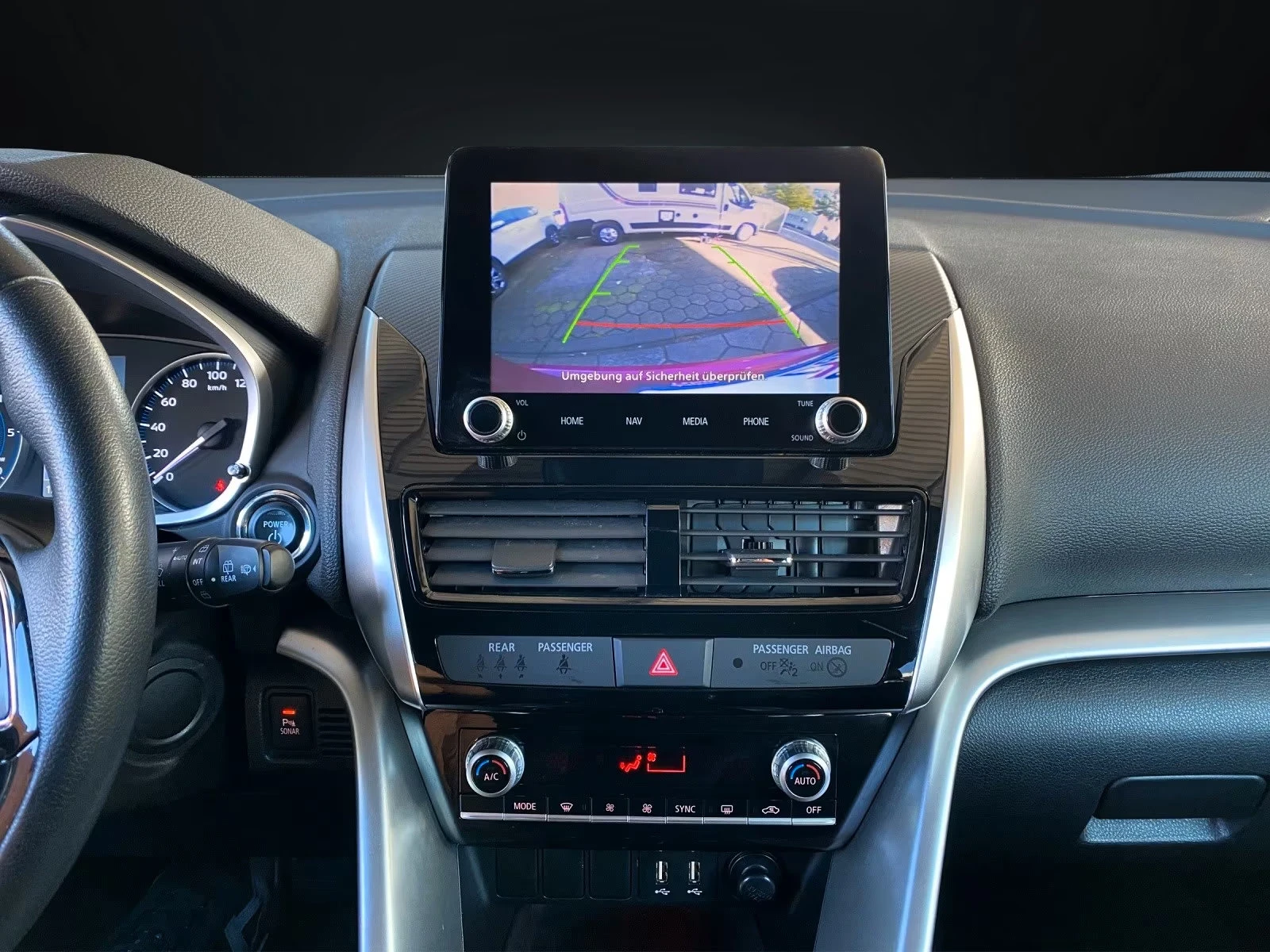 Mitsubishi Eclipse Cross 2.4PHEV/188HP/4WD/CAM/NAVI/KLESS/L.ASSIST/657g | Mobile.bg � ����������� 13