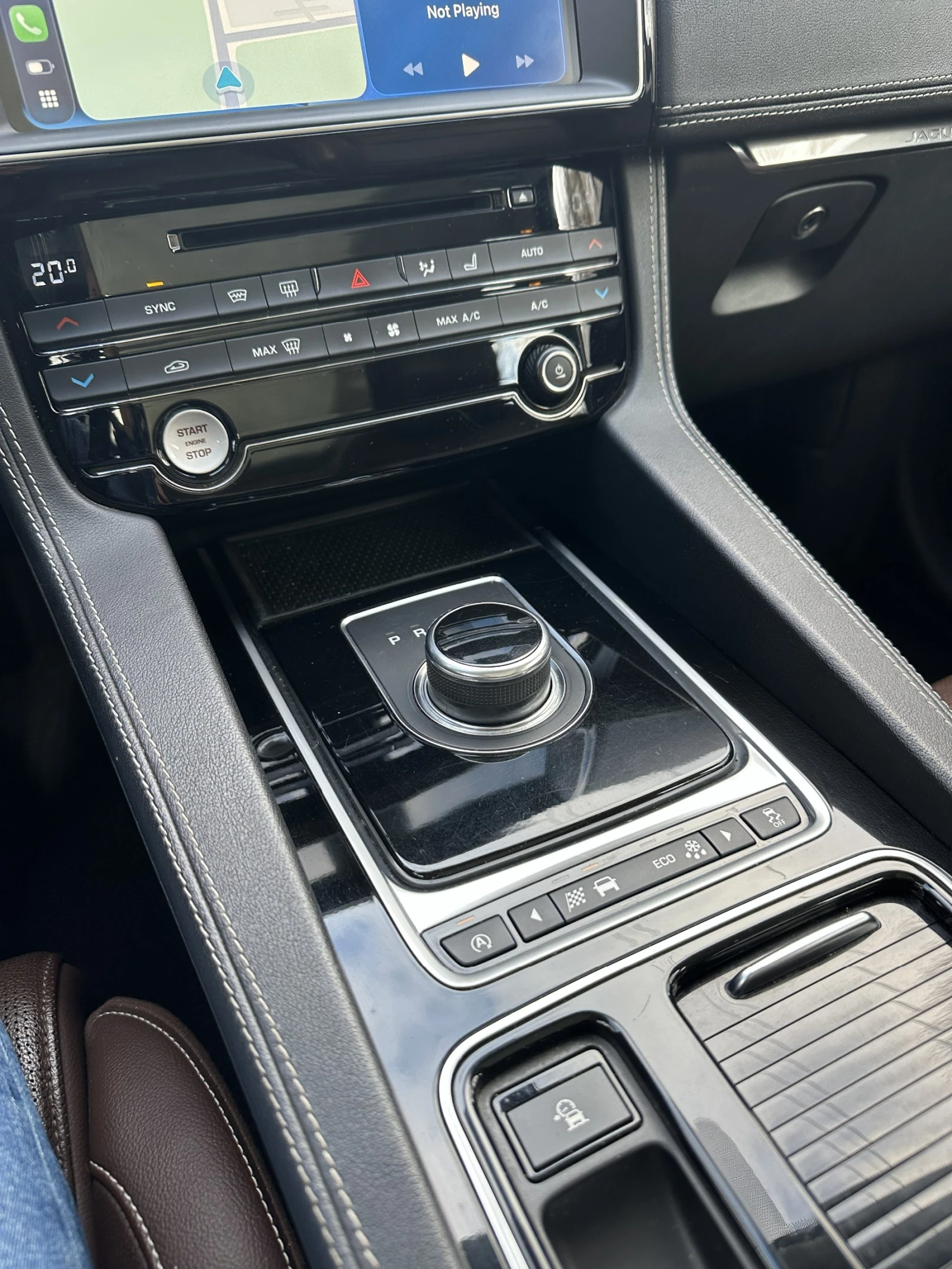 Jaguar F-PACE Сервизна история България - изображение 5