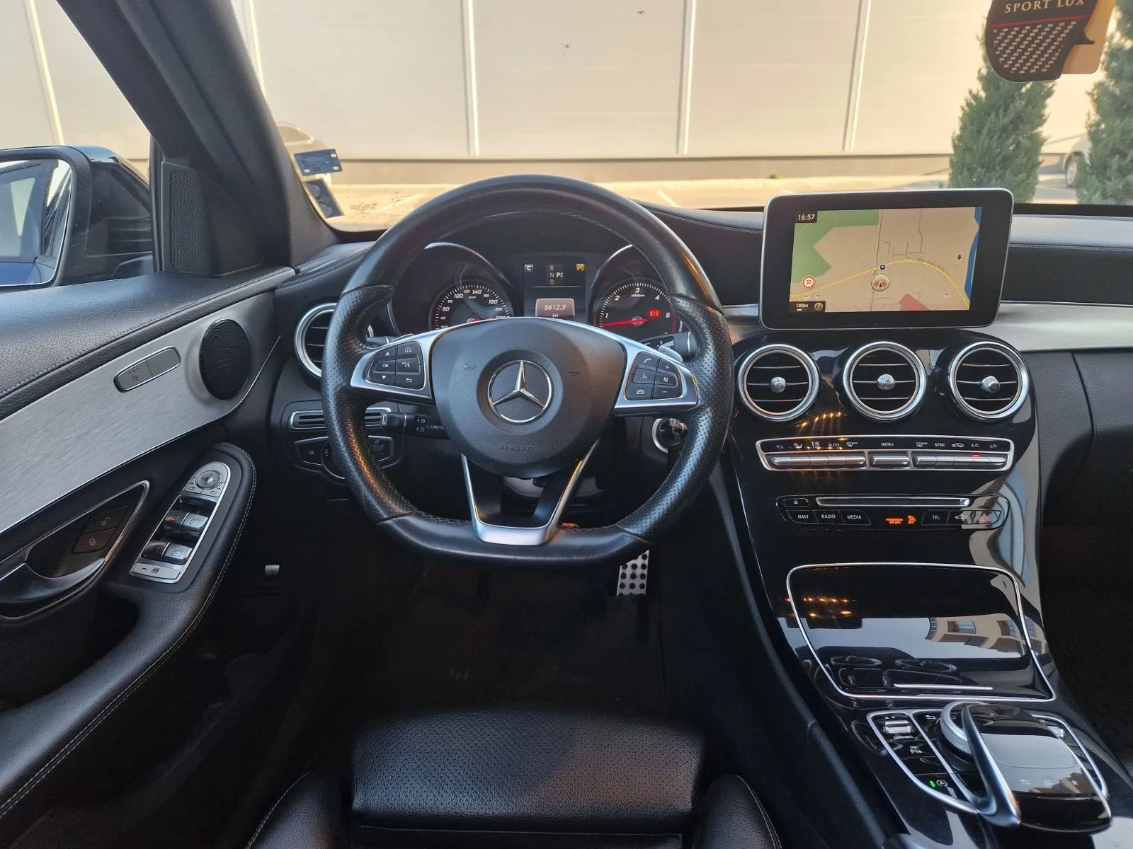 Mercedes-Benz C 220 Mercedes-Benz C-220/AMG, снимка 11 - Автомобили и джипове - 53713188