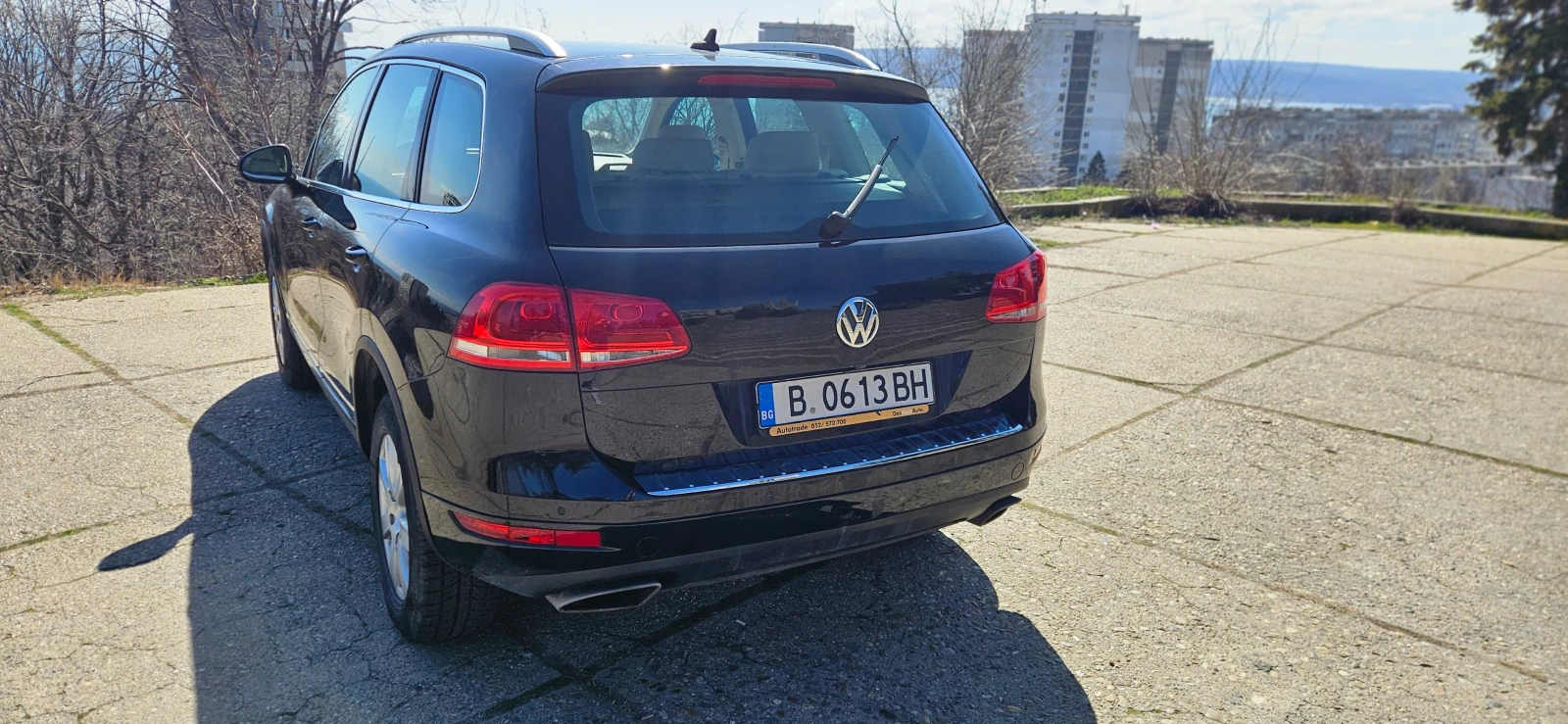 VW Touareg 3.0, снимка 6 - Автомобили и джипове - 53862210