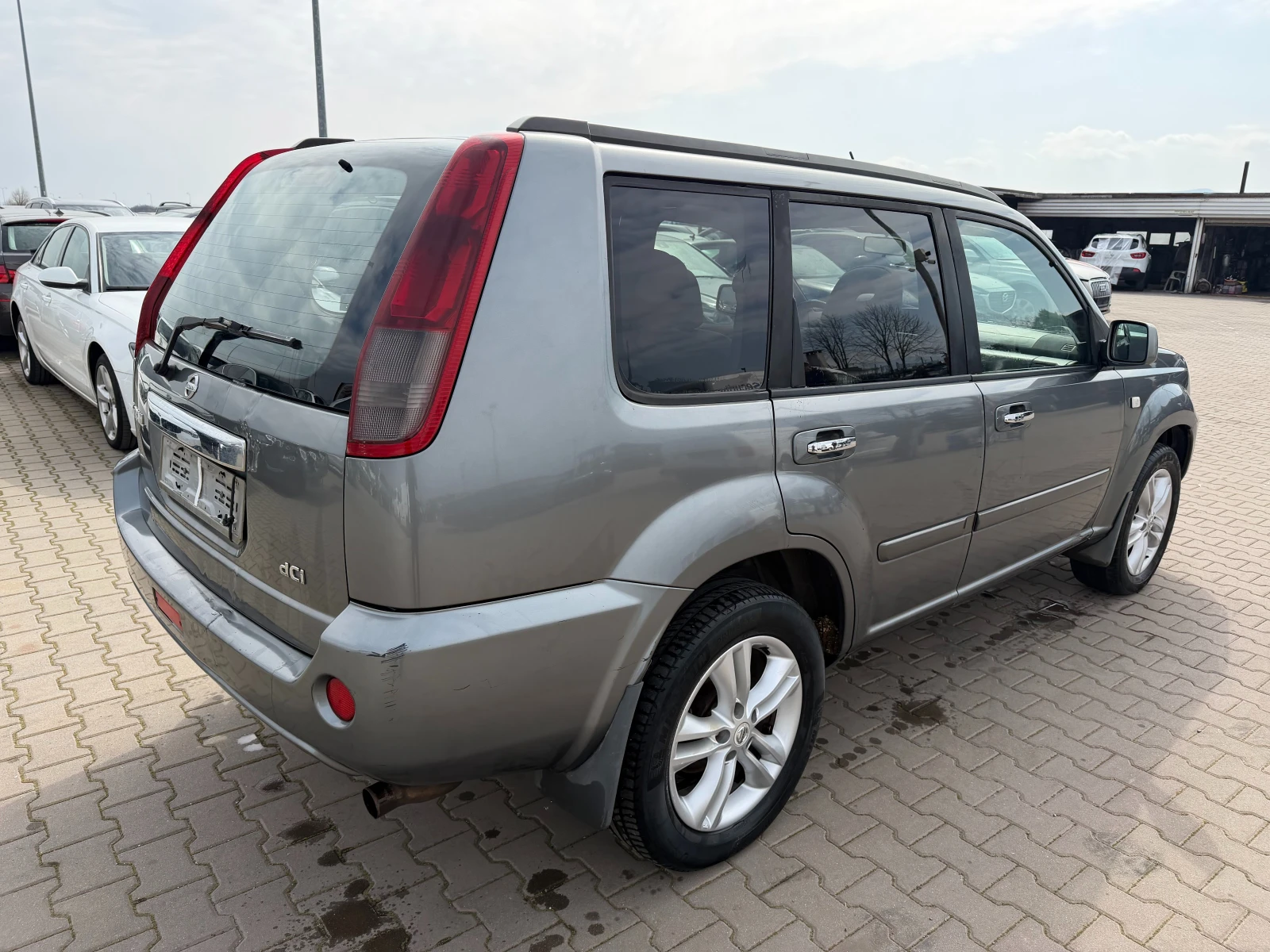 Nissan X-trail 2.2D 4X4 EURO 4, снимка 6 - Автомобили и джипове - 53865260