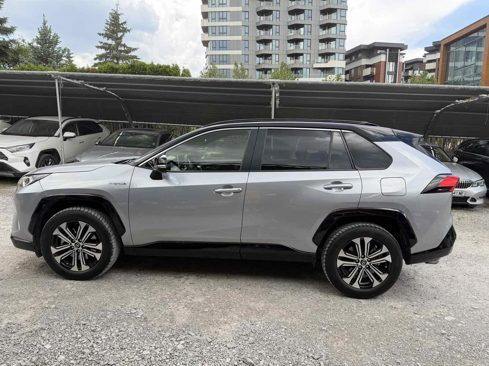 Toyota Rav4, снимка 8 - Автомобили и джипове - 54701988