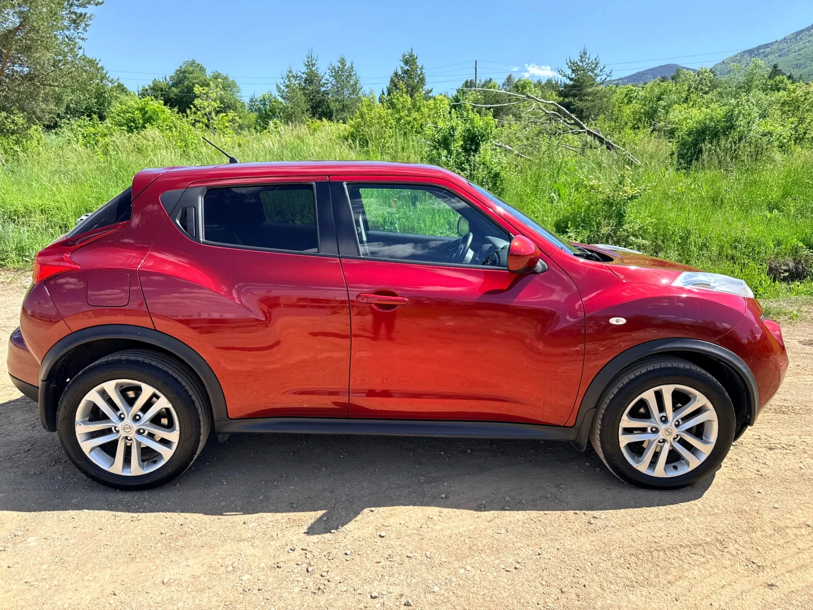 Nissan Juke, снимка 5 - Автомобили и джипове - 54723247