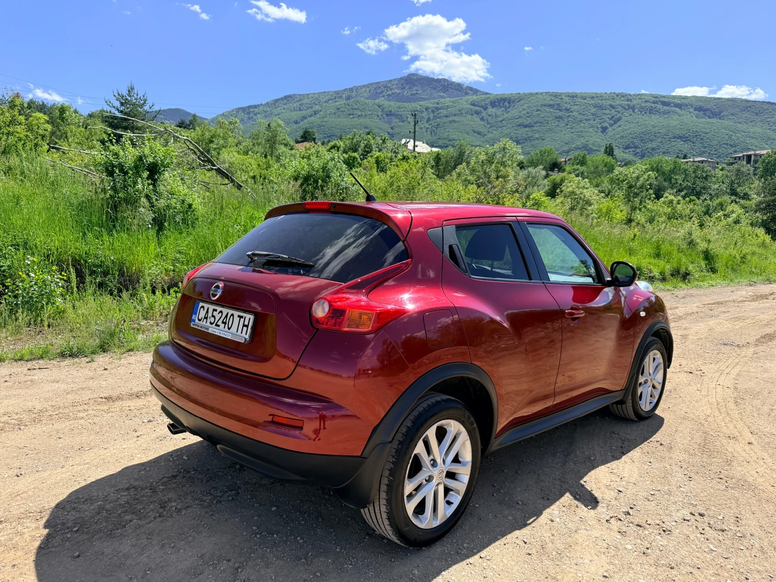 Nissan Juke, снимка 4 - Автомобили и джипове - 54723247