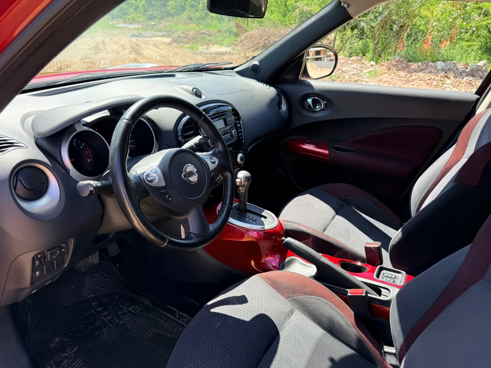 Nissan Juke, снимка 12 - Автомобили и джипове - 54723247