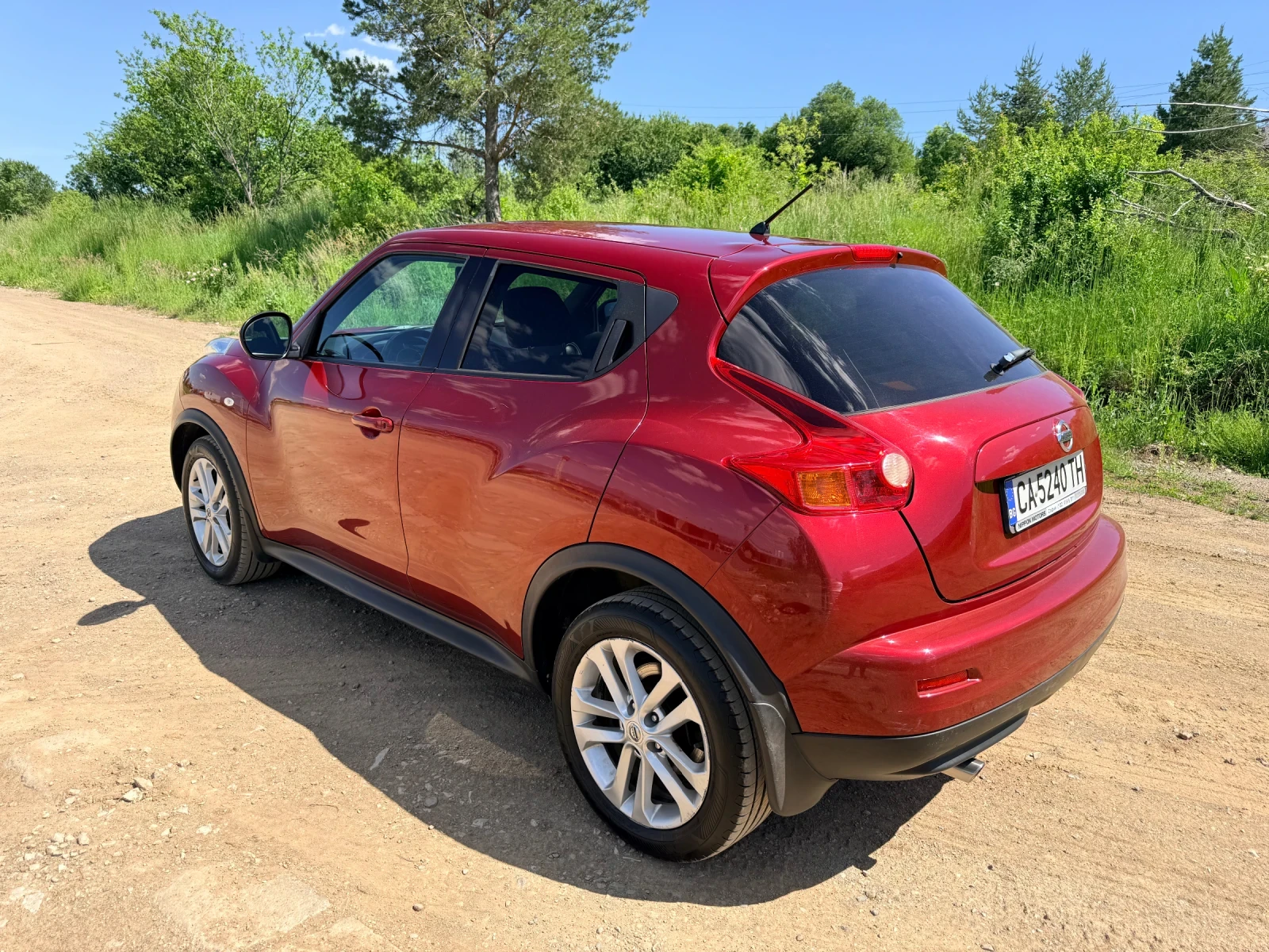 Nissan Juke, снимка 3 - Автомобили и джипове - 54723247