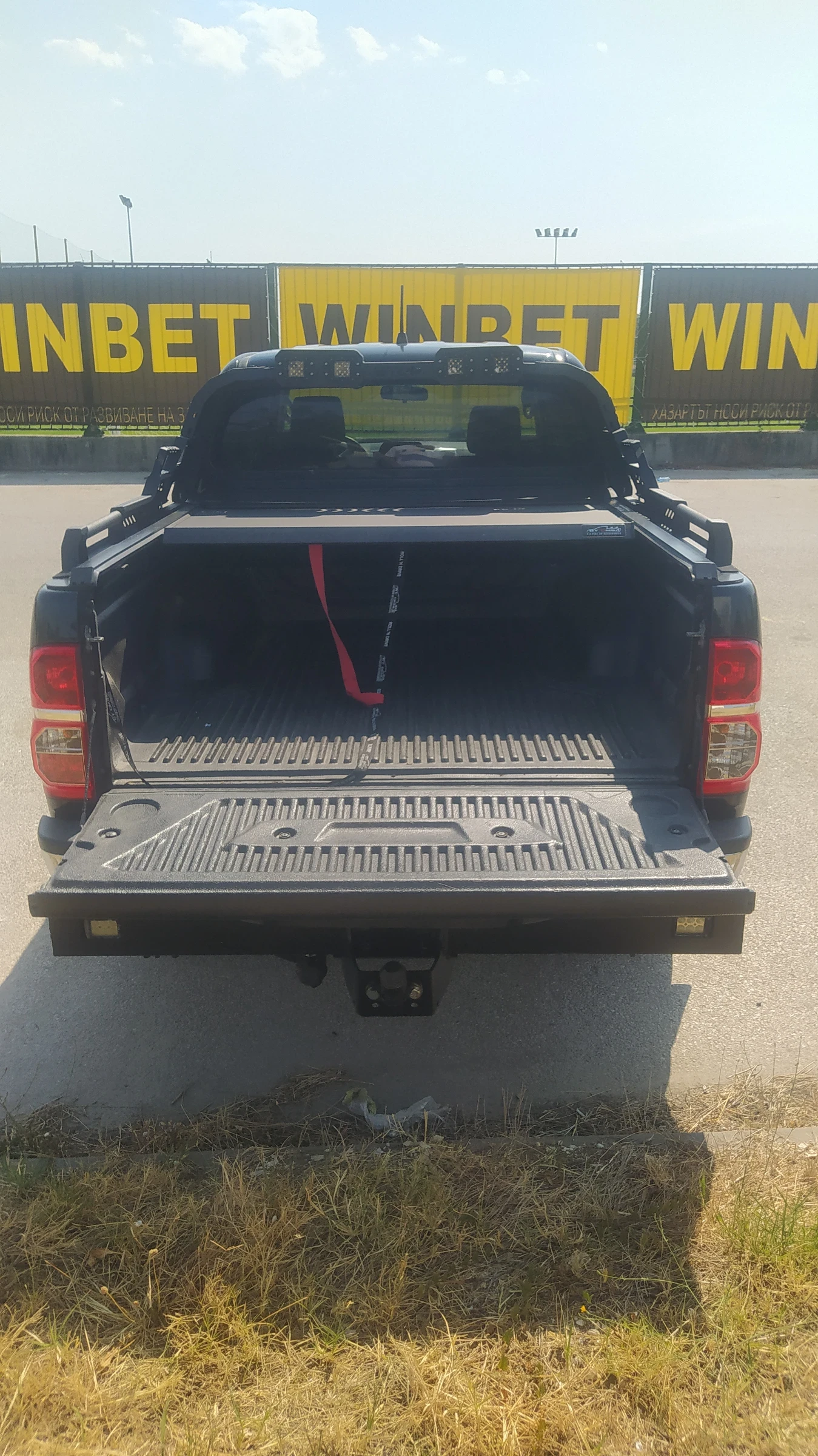 Toyota Hilux, снимка 5 - Автомобили и джипове - 55802767