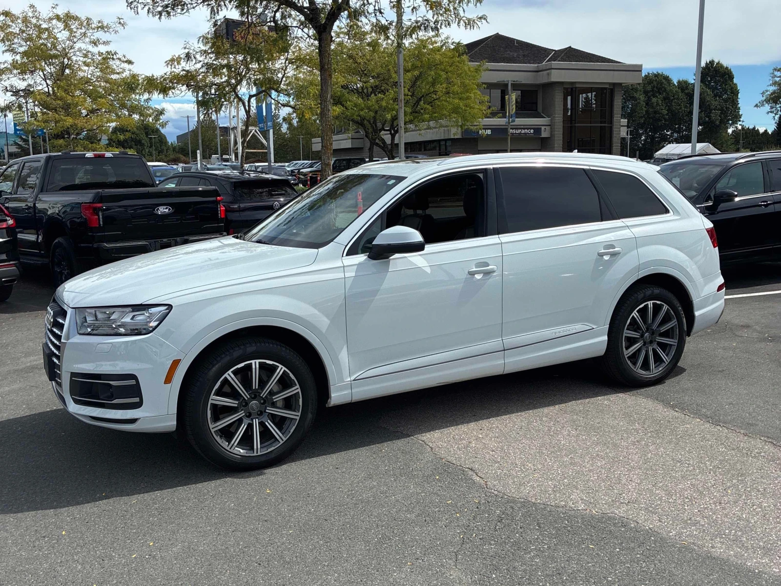 Audi Q7 Technik | CARFAX | АВТОКРЕДИТ БЕЗ ПЪРВОНАЧАЛНА , снимка 3 - Автомобили и джипове - 55852293