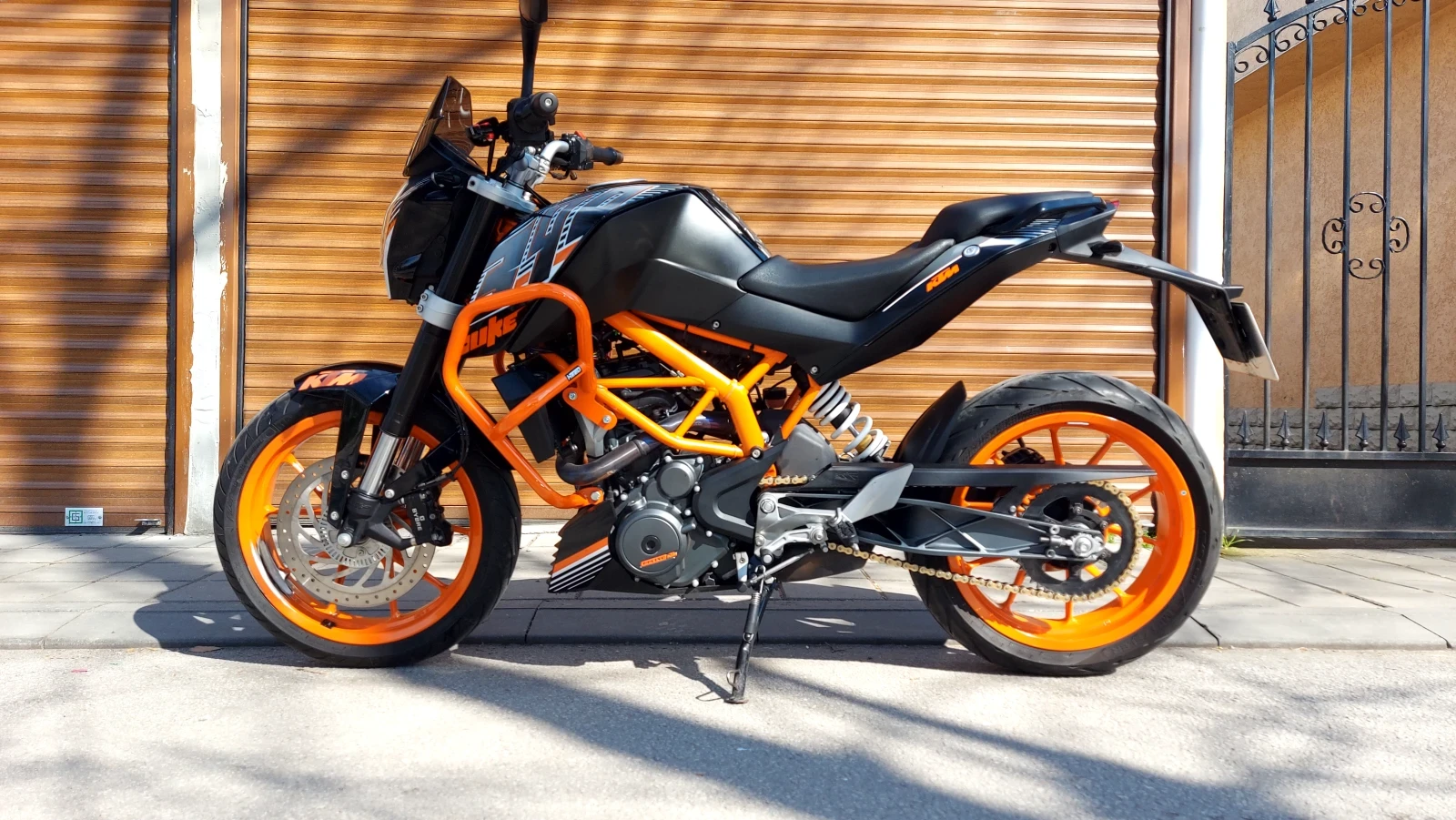 Ktm Duke 390 - изображение 2