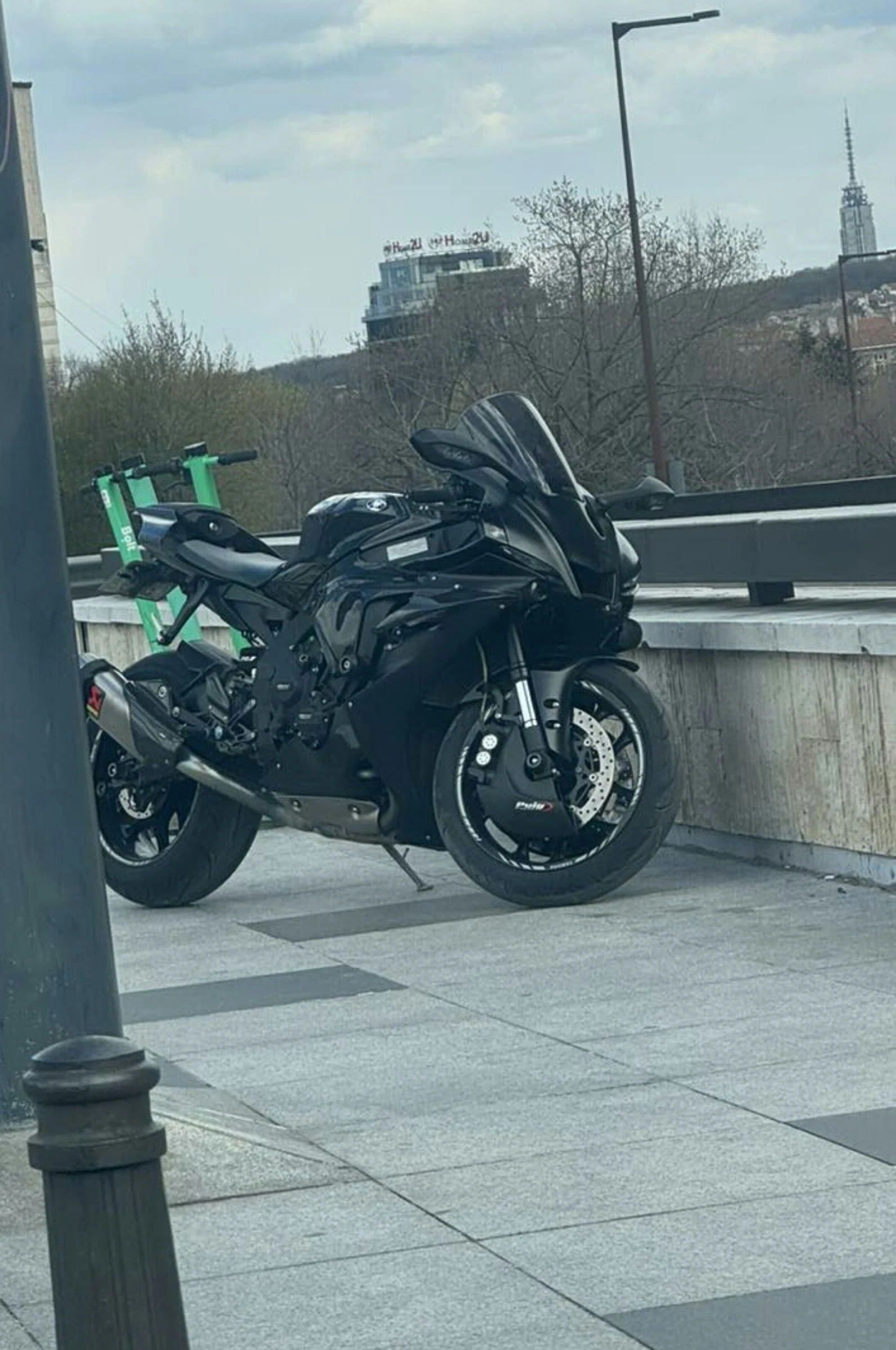 Yamaha YZF-R1 R1 Carbon elements