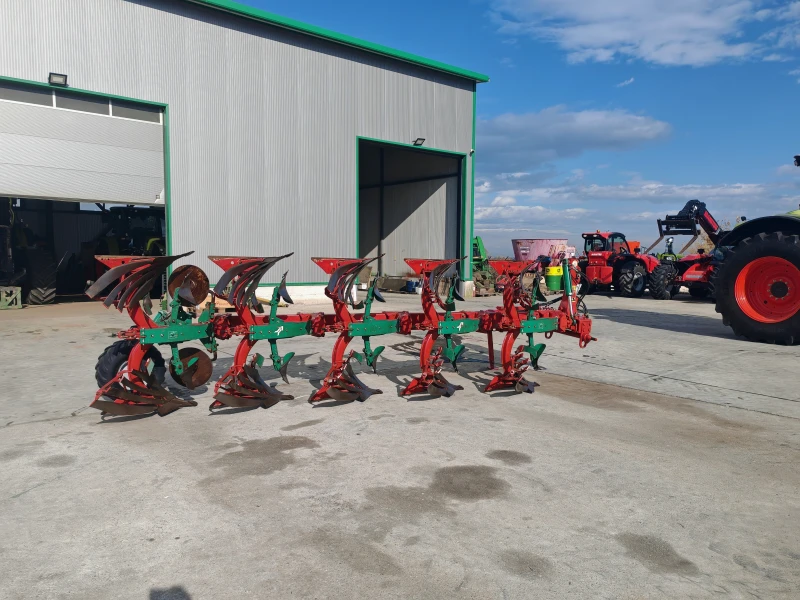 Плуг Kverneland ED 100-200 лизинг с първоначална вноска 20%