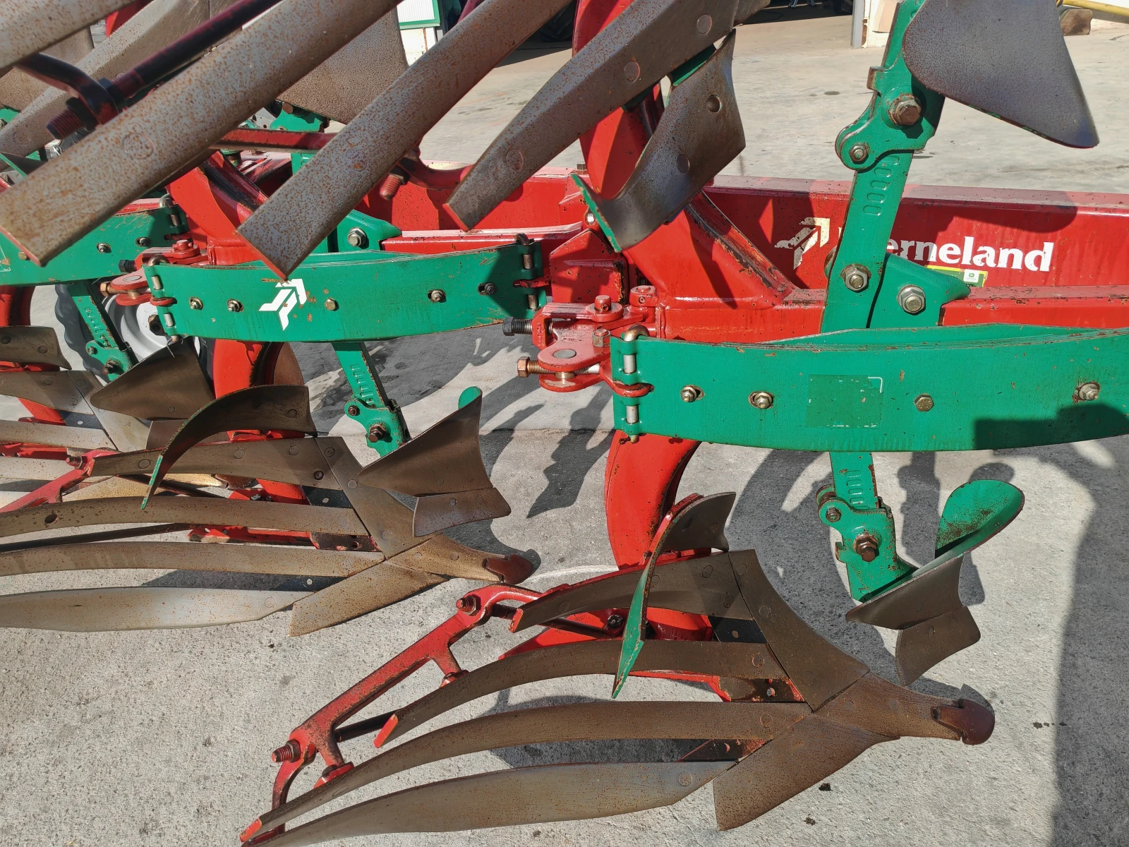  Kverneland ED 100-200     20% | Mobile.bg   16