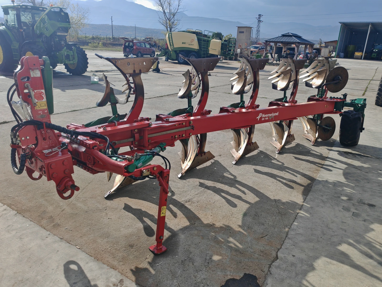 Плуг Kverneland ED 100-200 лизинг с първоначална вноска 20% - изображение 6